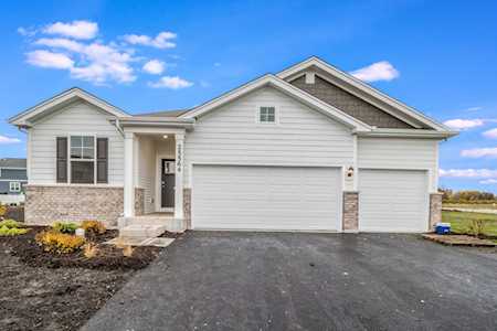 16954 S Lucas Dr Plainfield, IL 60586