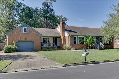 3212 Bruin Dr Chesapeake, VA 23321