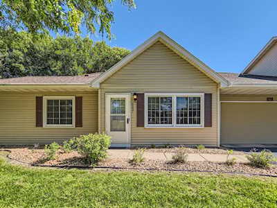 8457 Thomas Court N Brooklyn Park, MN 55444