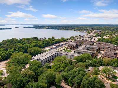 935 Lake Street E #208 Wayzata, MN 55391