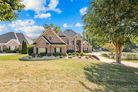 2422 Smith Harbour Dr Denver, NC 28037
