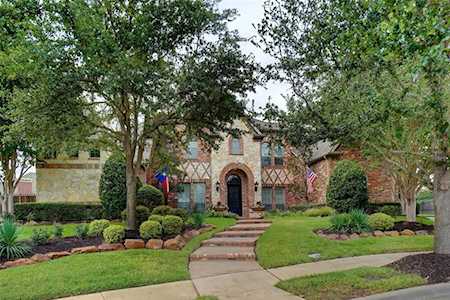201 Beaver Creek Court Southlake, TX 76092