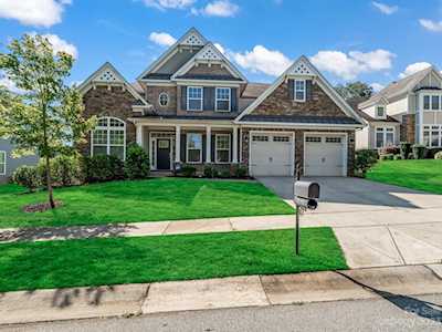 9125 River Walk Way Charlotte, NC 28214