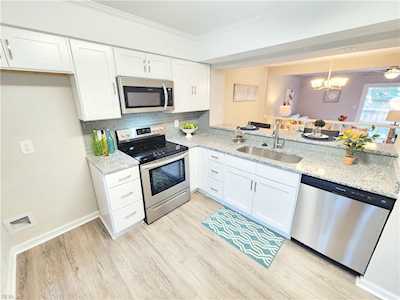 2517 Reagan Ave Virginia Beach, VA 23454