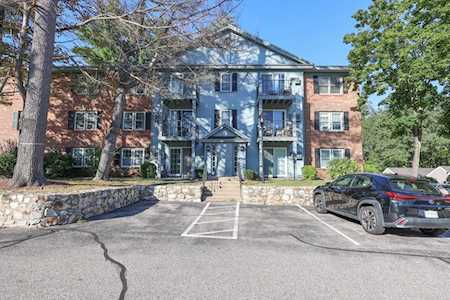7 Northbrook Dr #704 Manchester, NH 03102