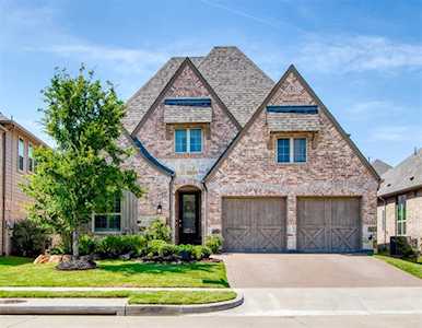 8316 Richmond The Colony, TX 75056
