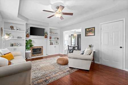 2611 Cummings Cir Clarksville, TN 37042
