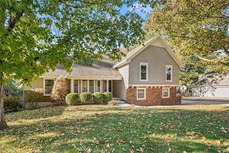 11912 Belinder Rd Leawood, KS 66209