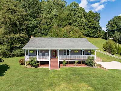 21377 Tranbarger Rd Bristol, VA 24202