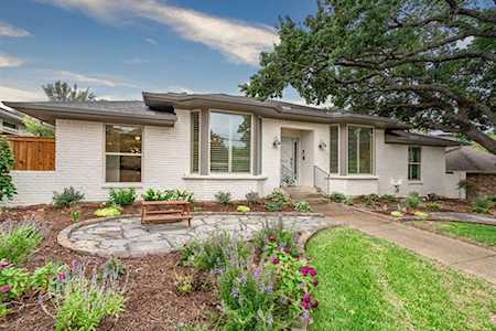 9146 Whitehurst Drive Dallas, TX 75243