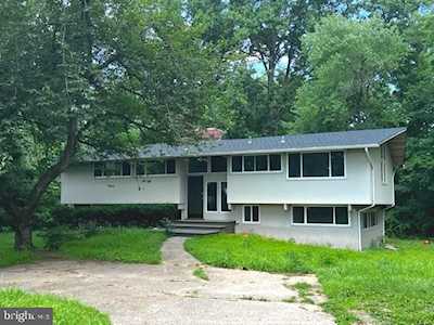 604 Sunset Rd Burlington, NJ 08016