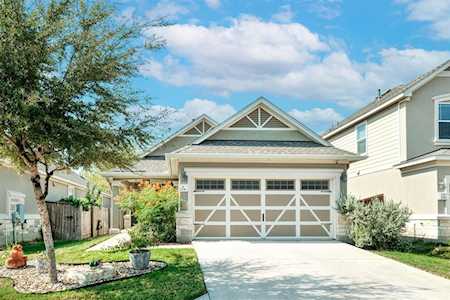 124 Holstein ST Hutto, TX 78634