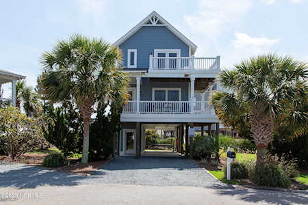 122 Seaside Ln North Topsail Beach, NC 28460