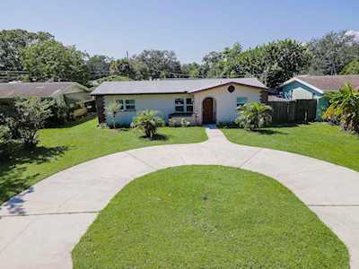 422 43rd Ave NE St. Petersburg, FL 33703