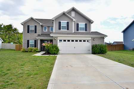 2389 Shakamak Ln Avon, IN 46123