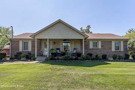 1124 Wood Valley Ln Louisville, KY 40299