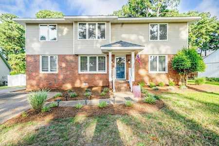 2004 Blueberry Rd Virginia Beach, VA 23451