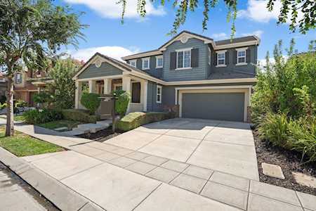 566 W Bonaventure Avenue Mountain House, CA 95391