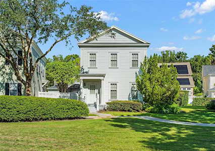 738 Oak Shadows Rd Celebration, FL 34747