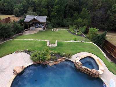 517 Castlewood Drive McKinney, TX 75071