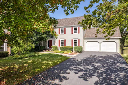 110 Verne Circle Barrington, IL 60010