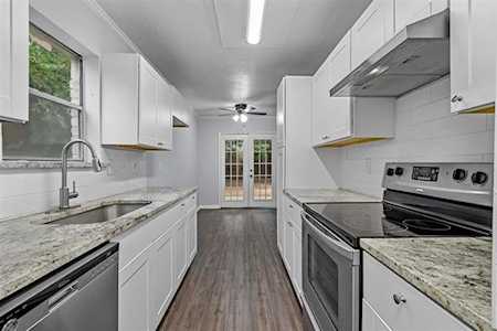 1617 White Oak Court Denton, TX 76209