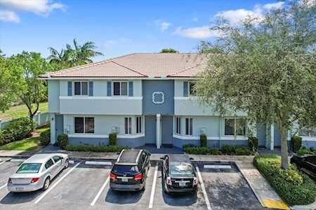 1905 Hibiscus Lane Riviera Beach, FL 33404