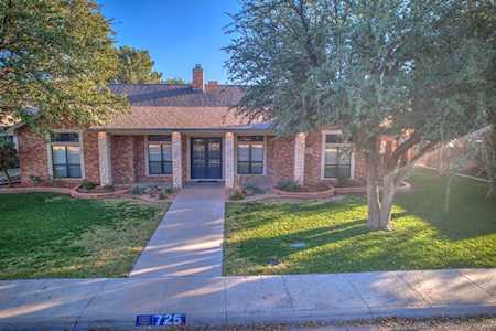 725 Pinehurst Dr Midland, TX 79705