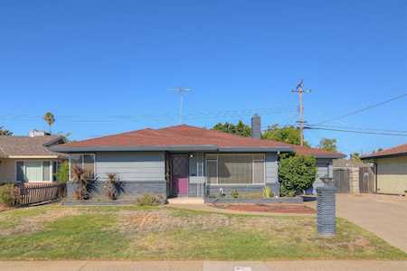 4038 Fotos Court Sacramento, CA 95820