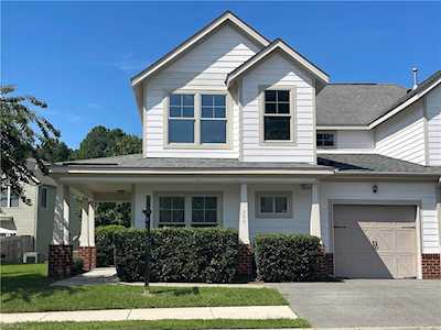 200 Seasons Circle #205 Suffolk, VA 23434