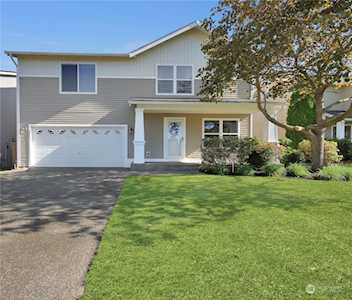 9417 Country Hollow Dr E Puyallup, WA 98375