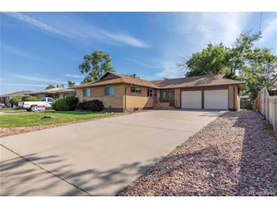 792 S 6th Ave Brighton, CO 80601