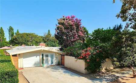 3224 N Studebaker Rd Long Beach, CA 90808