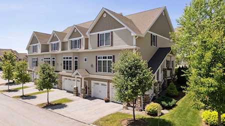 5 Manor Dr #B Hooksett, NH 03106