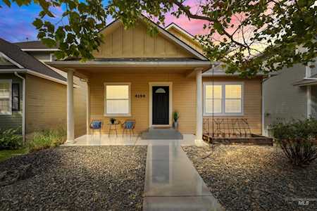 4194 E Trekker Rim Dr Boise, ID 83716