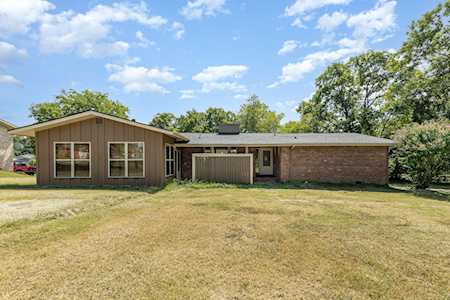 905 Iris Dr Gallatin, TN 37066