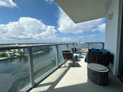7930 E Dr #1108 North Bay Village, FL 33141