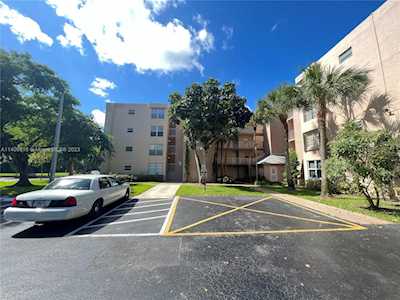 9481 Evergreen Pl #407 Davie, FL 33324