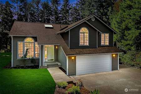 7911 Berry Ridge Rd NW Silverdale, WA 98383