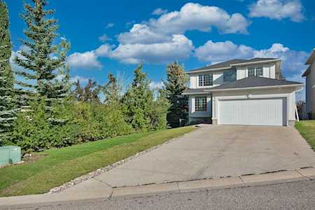 19 Hampstead Grove NW Calgary, AB T3A6B3