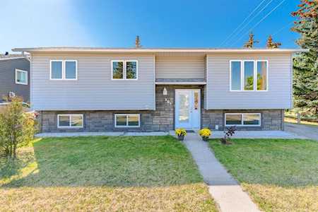101 Big Springs Dr SE Airdrie, AB T4A 1K3