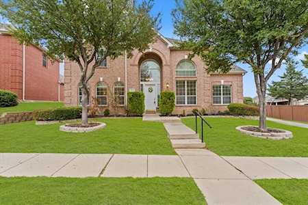 8910 Forest Hills Drive Irving, TX 75063