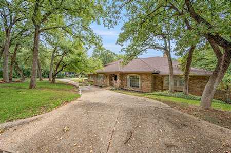 6155 Foxglove Court Fort Worth, TX 76112