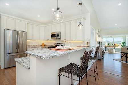 66 Park Hill Ave #126CT Millbury, MA 01527