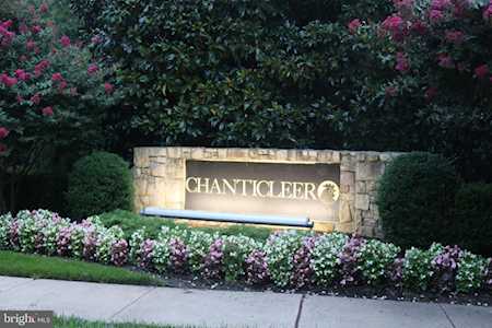 316 Chanticleer Cherry Hill, NJ 08003
