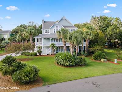 913 Tarpon Dr Wilmington, NC 28409