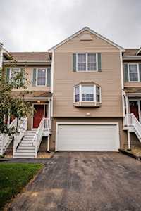 10 Crestview Circle Londonderry, NH 03053