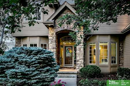 1519 S 192nd Avenue Circle Omaha, NE 68130