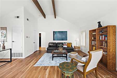 2544 W Macarthur Blvd #A Santa Ana, CA 92704
