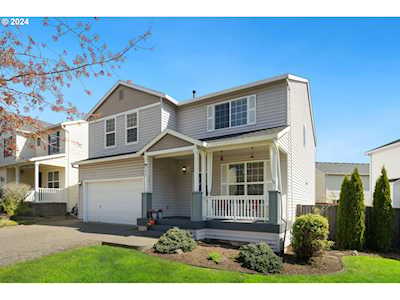 154 NE Woodsong ST Hillsboro, OR 97124